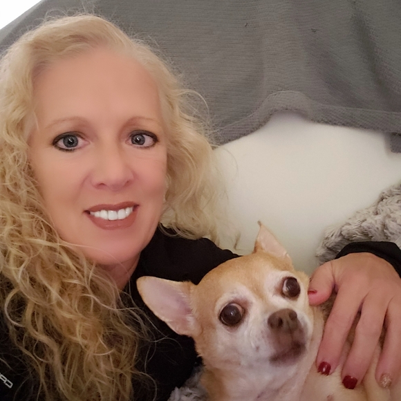 Meet your Posher, Phyllis - Picture 5 of 12